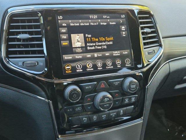 Used 2019 Jeep Grand Cherokee Limited AWD/4WD image 17