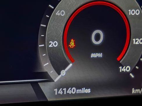 Certified 2024 Nissan Ariya ENGAGE+ e-4ORCE image 8