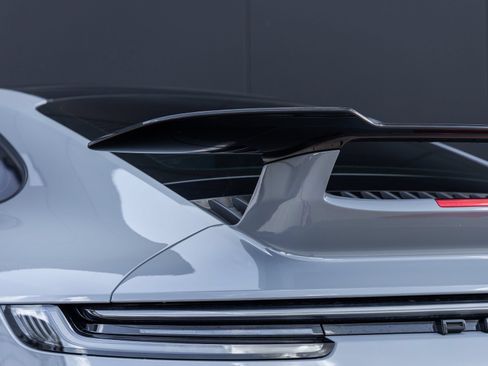 Certified 2024 Porsche 911 Carrera 4S AWD/4WD image 18