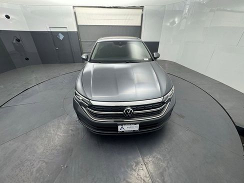 Used 2024 Volkswagen Jetta S image 8