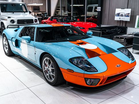 Used 2006 Ford GT image 54