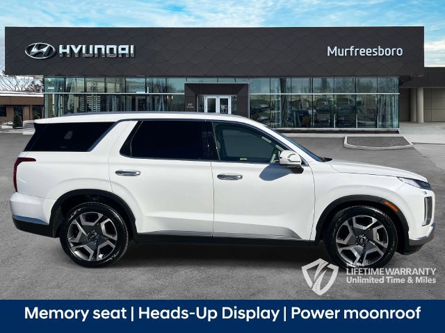 Used 2024 Hyundai Palisade Limited FWD image 4