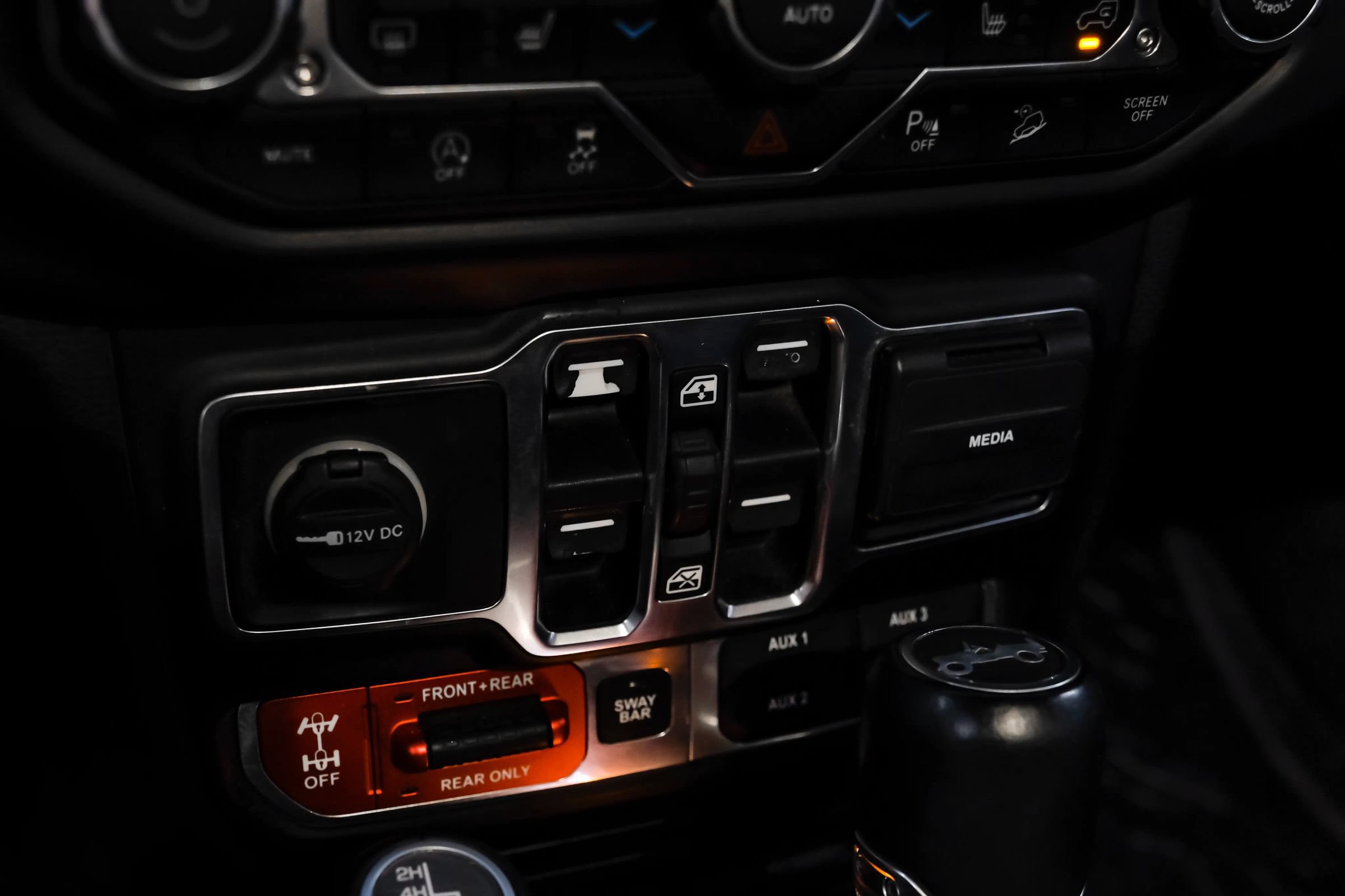 Used 2019 Jeep Wrangler Unlimited Rubicon AWD/4WD image 25
