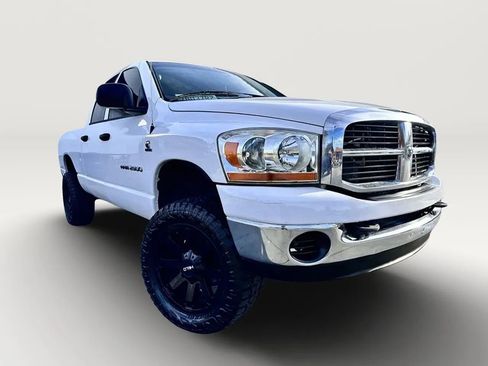 Used 2006 Dodge Ram 2500 Truck SLT w/ Trailer Tow Group AWD/4WD image 10