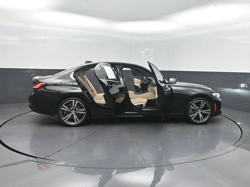 Used 2022 BMW 330i Sedan w/ Driving Assistance Package RWD image 31