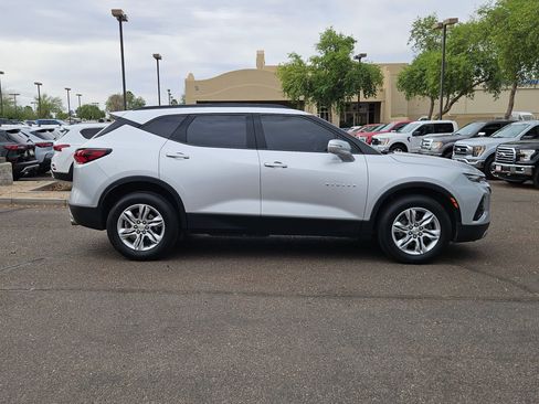 Used 2020 Chevrolet Blazer LT FWD image 4