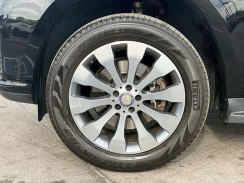 Used 2017 Mercedes-Benz GLS 450 4MATIC image 29