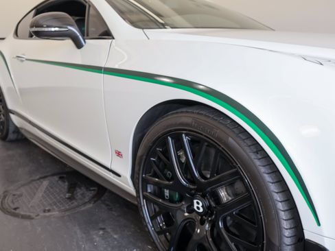 Used 2015 Bentley Continental GT3-R AWD/4WD image 40