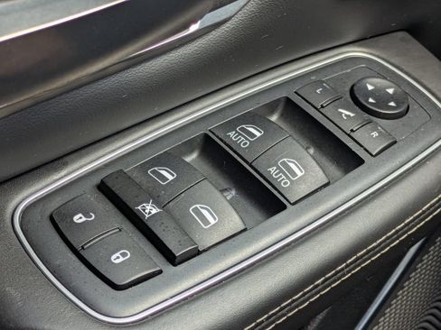 Used 2020 RAM 1500 Limited AWD/4WD image 24