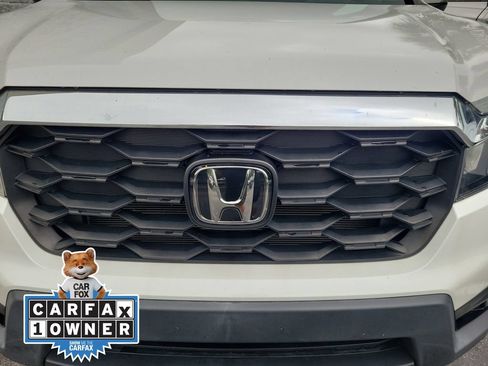 Certified 2023 Honda Passport EX-L image 8