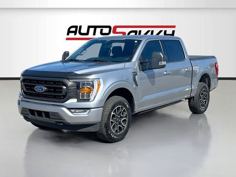 Used 2022 Ford F150 XLT w/ Equipment Group 302A High AWD/4WD image 3