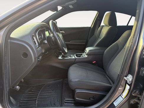 Used 2016 Dodge Charger R/T w/ Navigation & Travel Group image 20