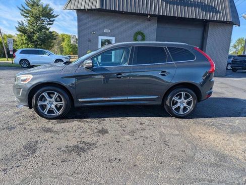 Used 2015 Volvo XC60 T6 Platinum w/ Protection Package FWD image 2