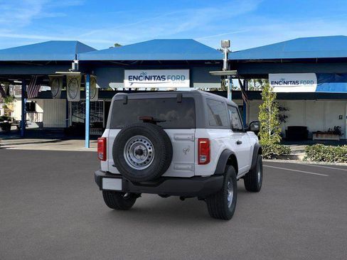 New 2026 Ford Bronco 2-Door AWD/4WD image 8