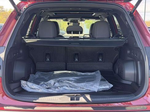 New 2026 Subaru Forester Premium AWD/4WD image 12