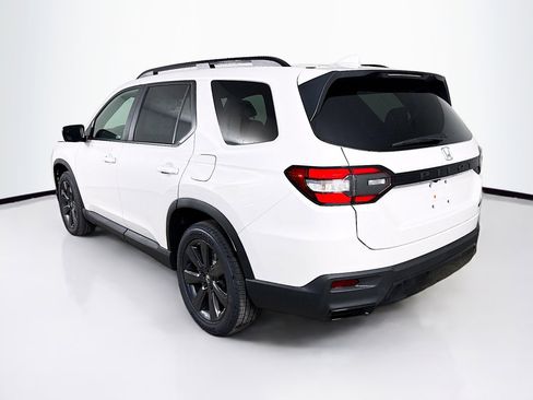 New 2026 Honda Pilot Sport image 30