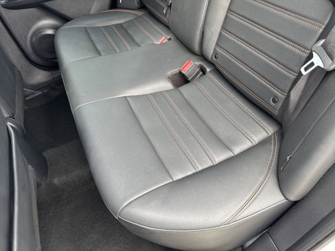 Used 2020 Nissan Kicks SR w/ SR Premium Package image 25