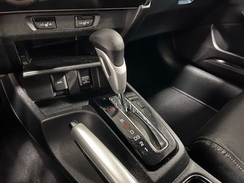 Used 2013 Honda Civic EX-L image 25