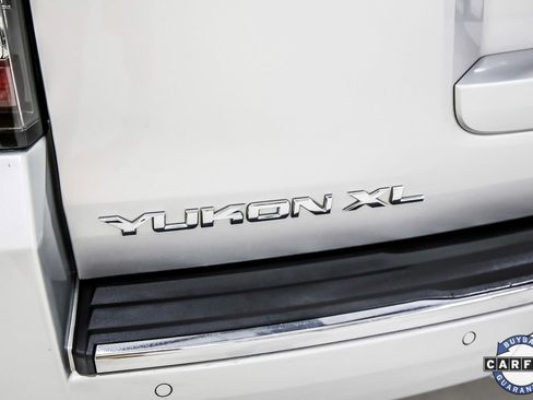 Used 2018 GMC Yukon XL Denali image 10