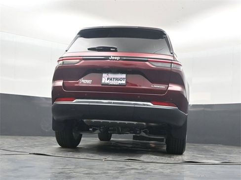 New 2025 Jeep Grand Cherokee Laredo X image 41