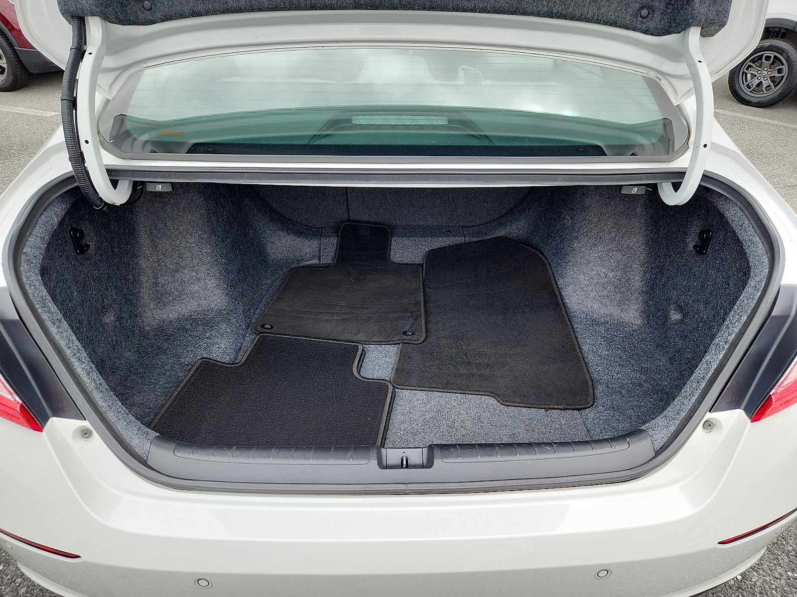 Used 2022 Honda Accord EX-L image 30