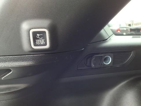 Certified 2023 Jeep Grand Cherokee Limited w/ Luxury Tech Group II image 12