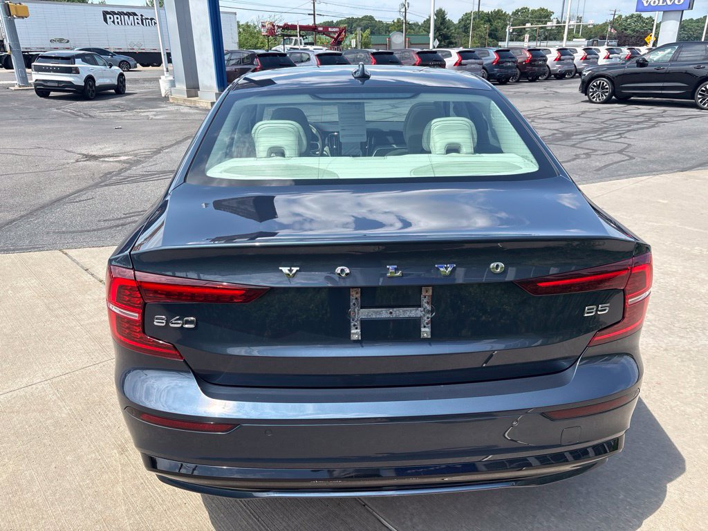 Certified 2023 Volvo S60 B5 Plus w/ Climate Package FWD image 7