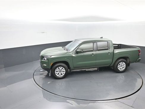 Used 2022 Nissan Frontier SV image 23