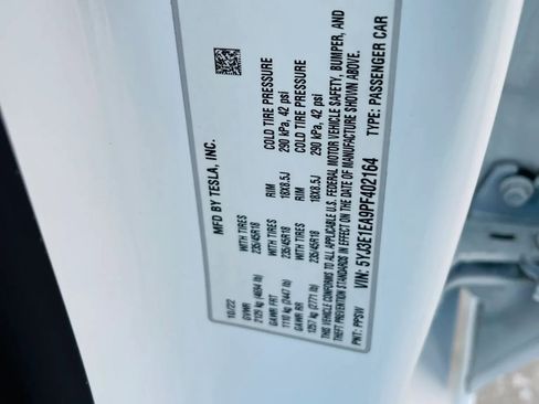 Used 2023 Tesla Model 3 Standard Range RWD image 35
