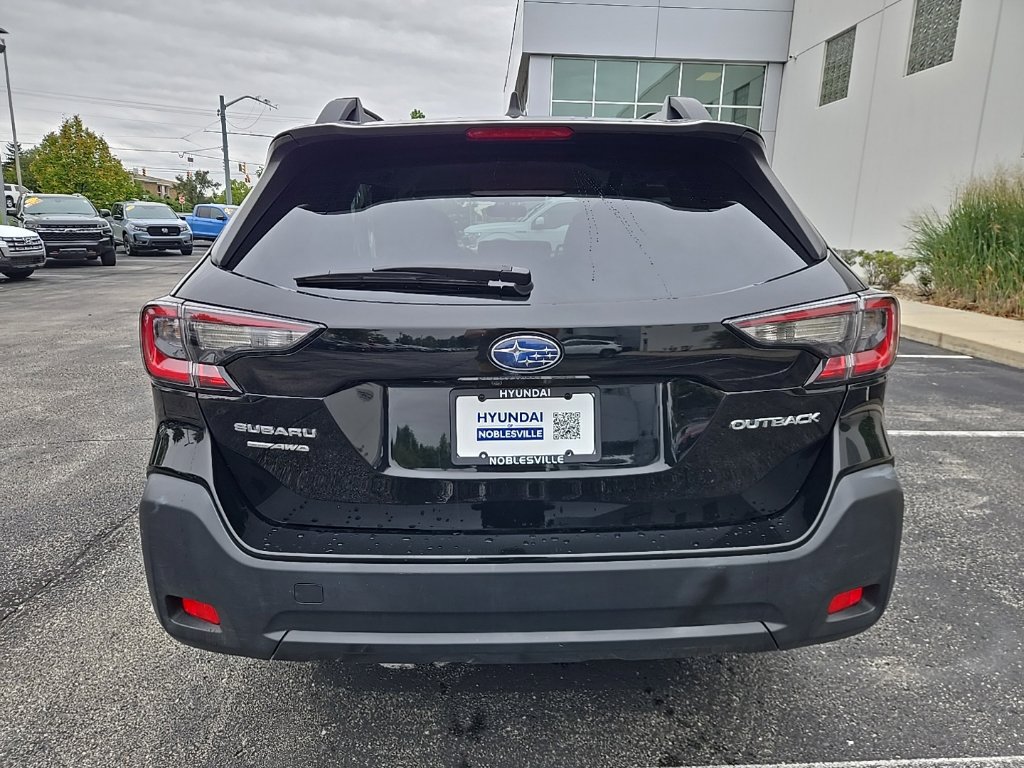 Used 2024 Subaru Outback Premium AWD/4WD image 10