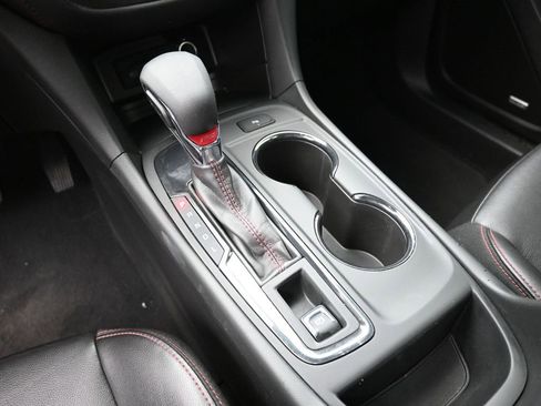 Used 2022 Chevrolet Equinox RS w/ RS Leather Package image 26