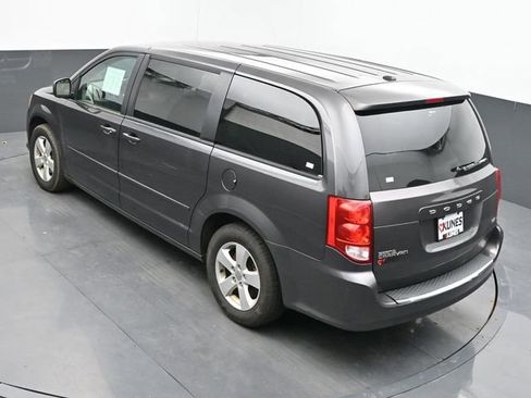 Used 2016 Dodge Grand Caravan SE w/ Quick Order Package 29E SE image 17