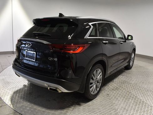 Certified 2025 INFINITI QX50 Luxe image 4