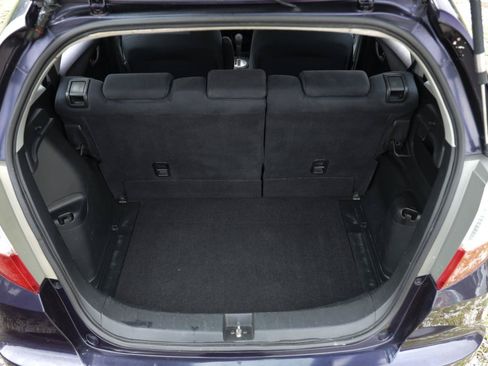 Used 2010 Honda Fit Sport image 22
