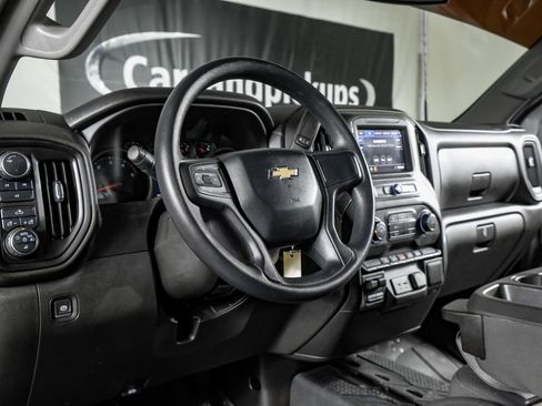 Used 2021 Chevrolet Silverado 2500 Custom w/ Custom Value Package AWD/4WD image 15