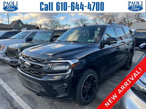 Used 2023 Ford Expedition Limited image 1