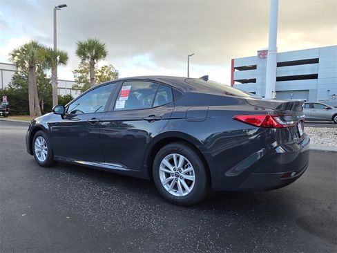 New 2026 Toyota Camry LE image 9