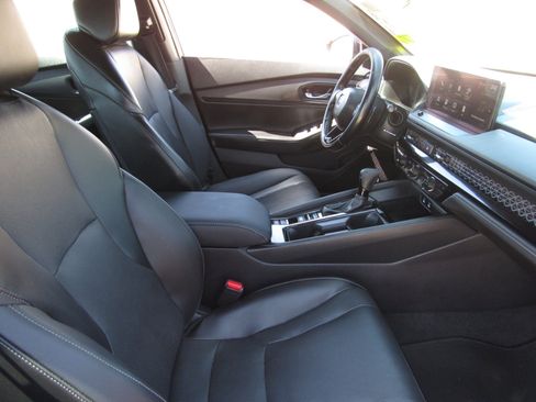 Certified 2023 Honda Accord Sport image 9