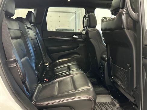 Used 2019 Jeep Grand Cherokee Trailhawk w/ Trailhawk Luxury Group image 33