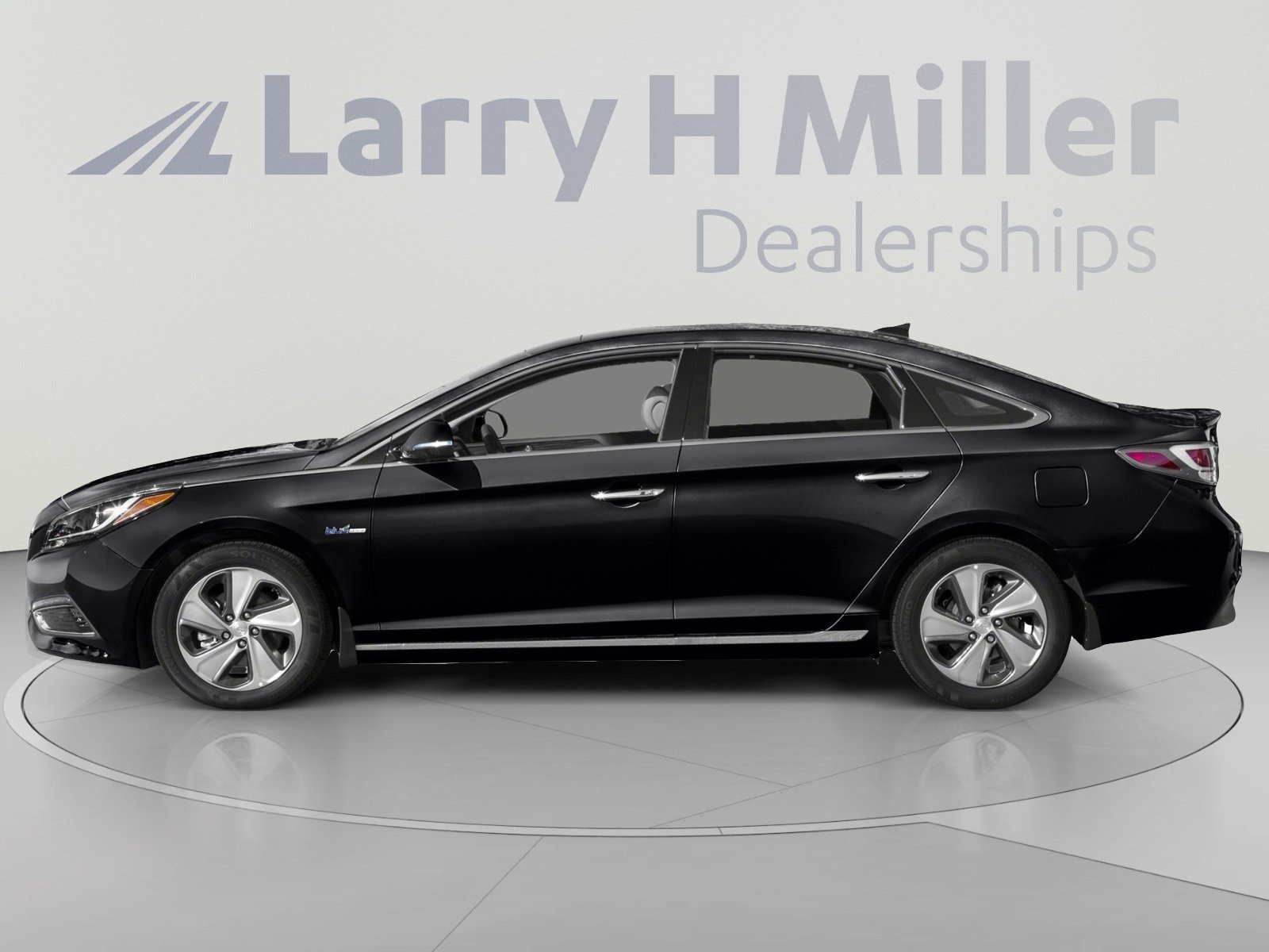 Used 2017 Hyundai Sonata Limited w/ Ultimate Package 02 FWD image 4