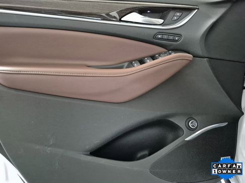 Used 2021 Buick Enclave Avenir w/ Avenir Technology Package image 13