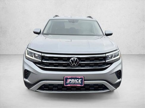 Used 2023 Volkswagen Atlas SE AWD/4WD image 2