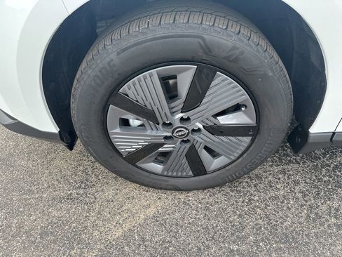 Used 2025 Nissan Murano SL AWD/4WD image 6