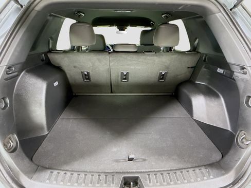 Used 2026 Chevrolet Equinox LT FWD image 35