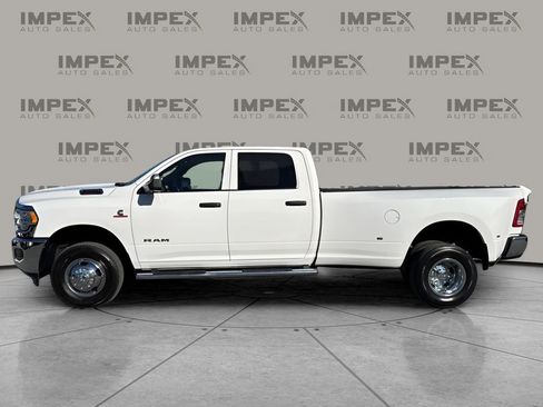 Used 2020 RAM 3500 Tradesman image 2