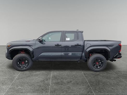 New 2026 Toyota Tacoma TRD Pro AWD/4WD image 4