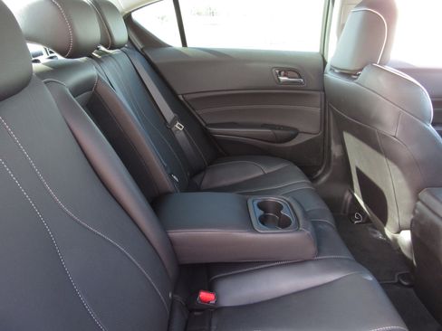 Used 2021 Acura ILX w/ Premium Package image 9