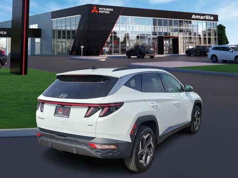 Used 2023 Hyundai Tucson Limited image 3