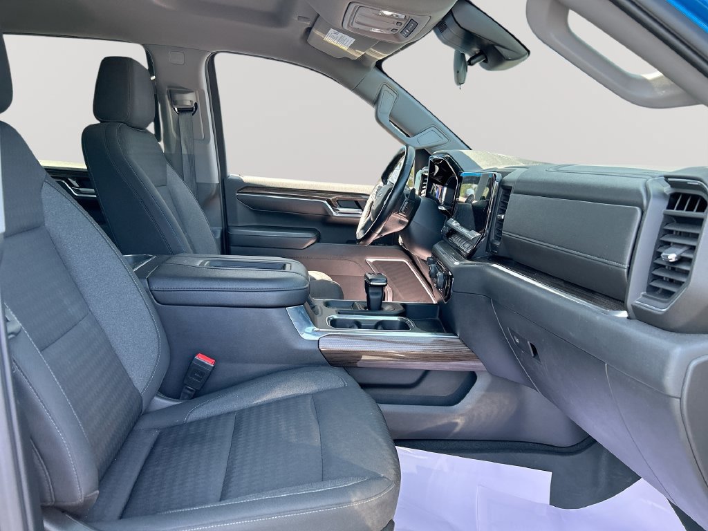 Used 2022 Chevrolet Silverado 1500 LT Trail Boss w/ Protection Package AWD/4WD image 29