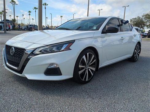 Used 2020 Nissan Altima 2.5 SR image 8